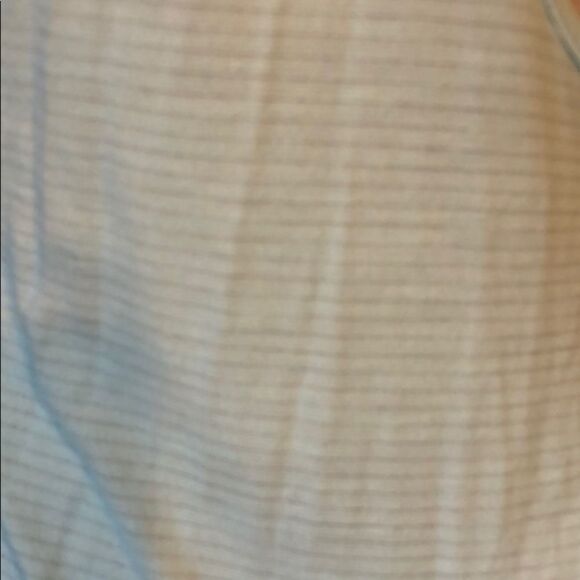 Lululemon tank top 8 (3016) - Picture 4 of 5